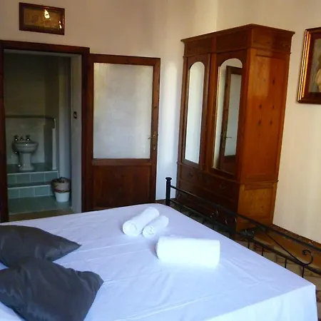 Time Out Guest house *